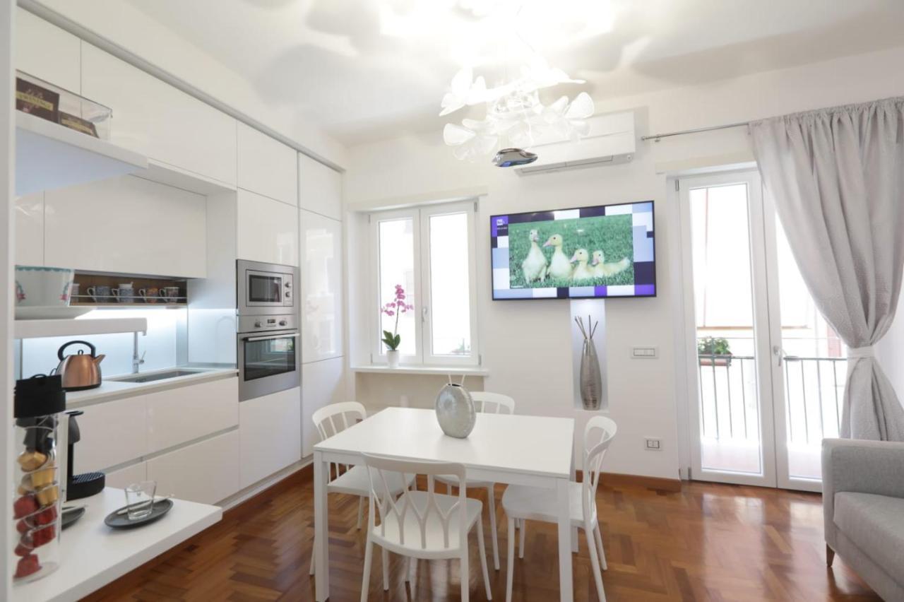 Apartamento La Roma Di Cecilia Exterior foto