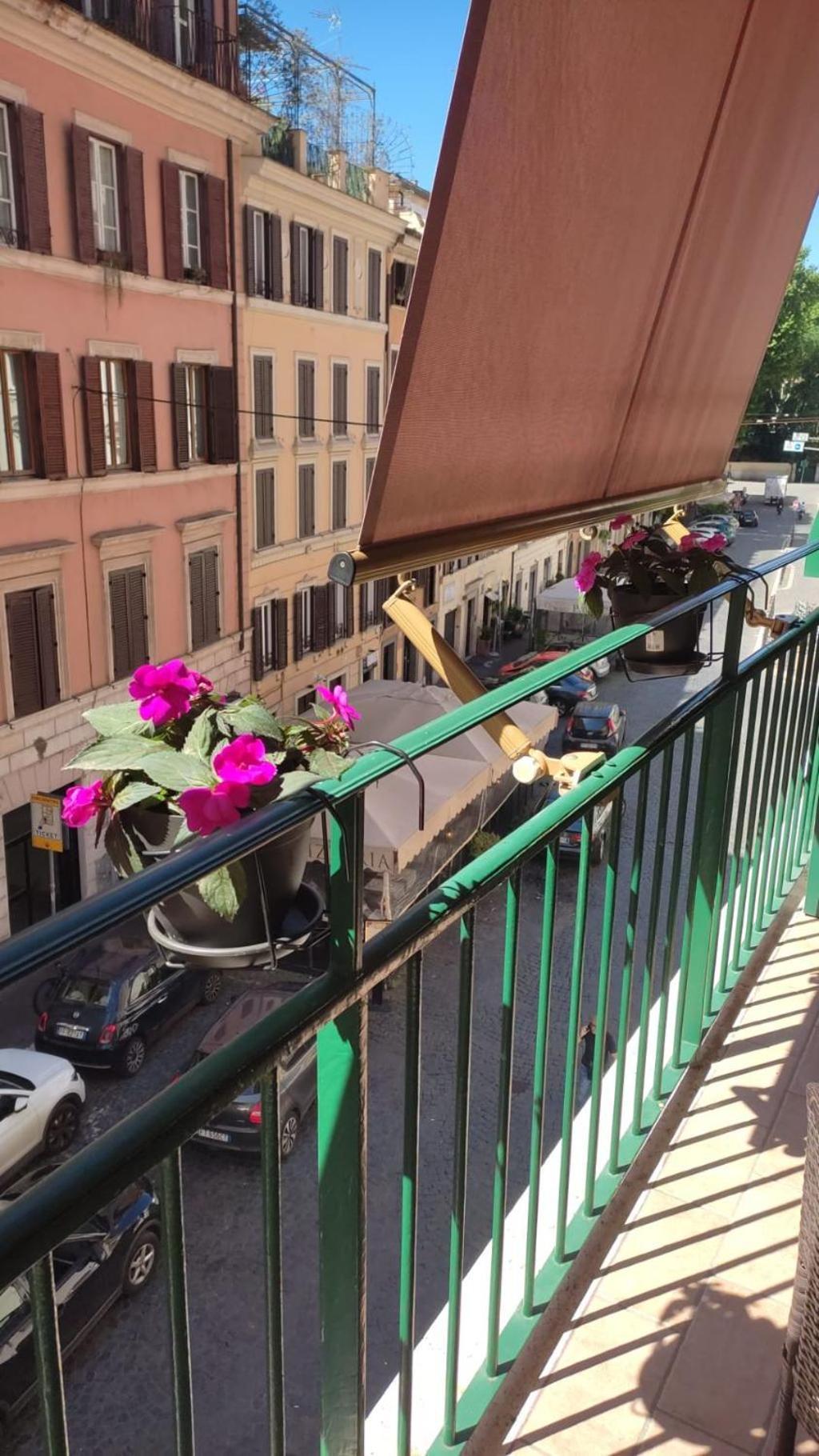 Apartamento La Roma Di Cecilia Exterior foto
